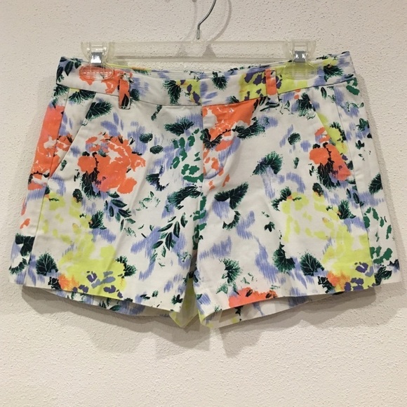 Gap Floral Shorts Size 0 VGUC - Picture 1 of 3